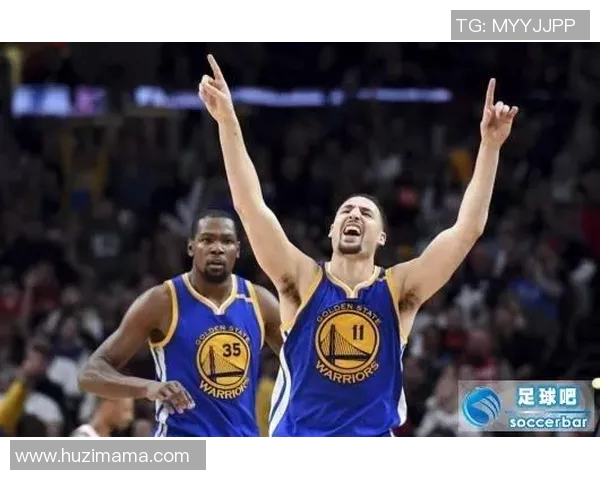 蓝球明星与足球明星收入对比分析及其影响因素探讨 蓝球明星与足球明星收入对比分析及其影响因素探讨